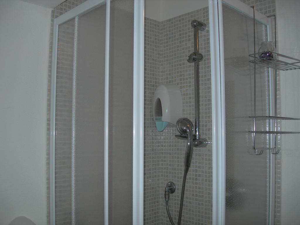 Hotel Due Spade Fidenza Ruang foto