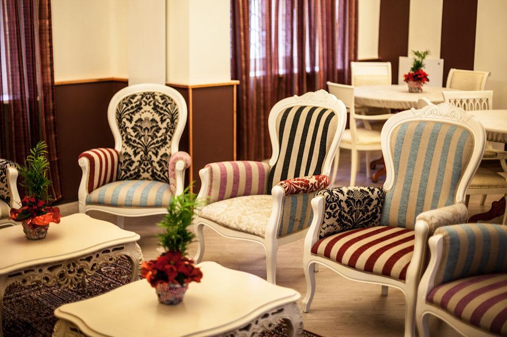 Hotel Due Spade Fidenza Bagian luar foto